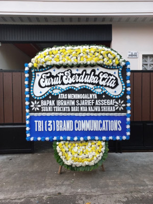 Papan Bunga Duka di Padaherang